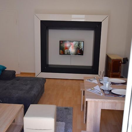 Apartment Ostendplatz Stuttgart Extérieur photo